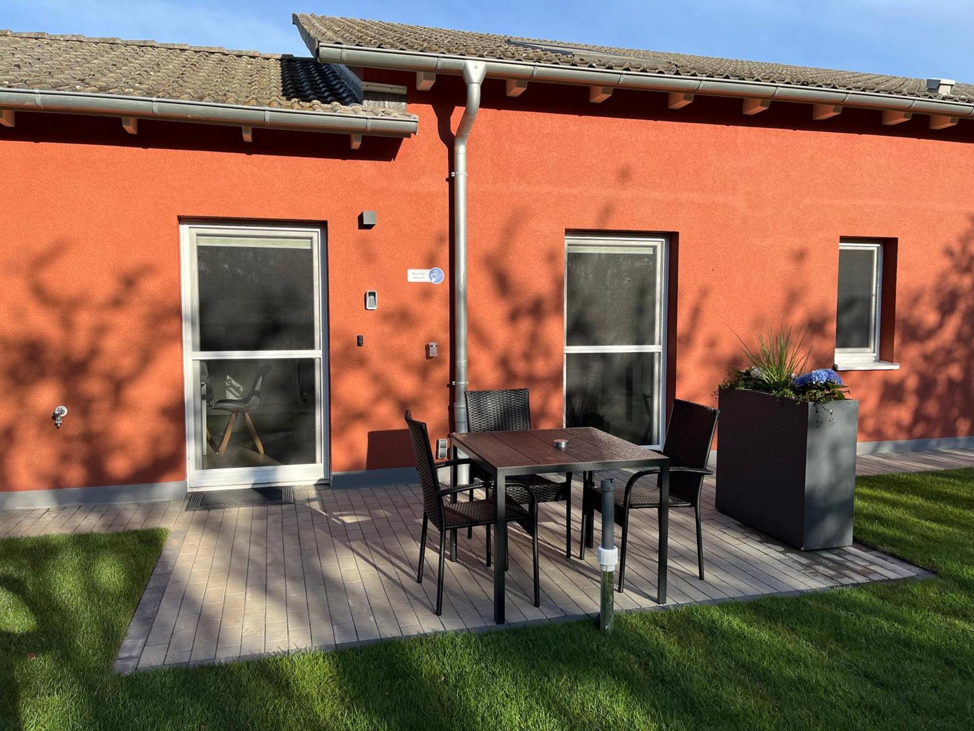 Neu Sanierte Wohnung Fuer 2-4 P Eschwege Exterior photo
